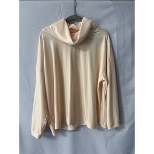 Women’s 1x velour mock turtleneck long sleeve